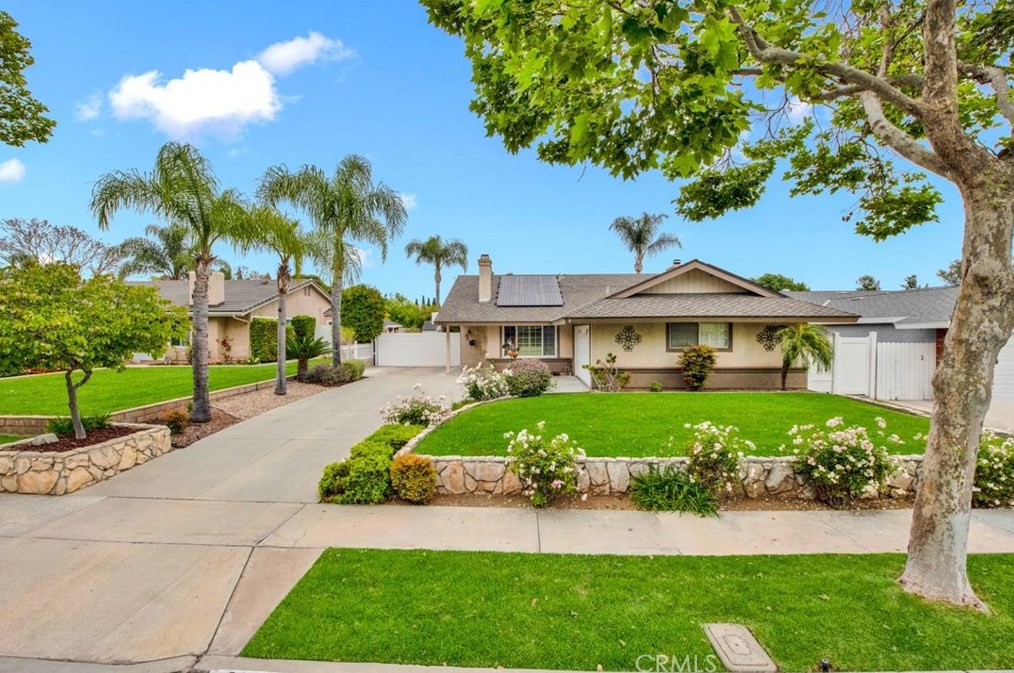 5362 Redwood St, Yorba Linda, CA 92886-4819