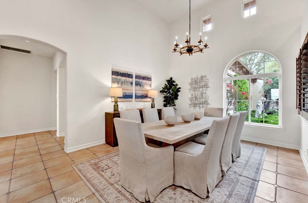 2424 San Miguel Dr, Orange CA  92867-8600 exterior