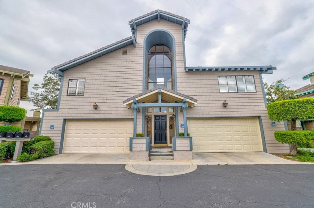13441 Murphy Hill Dr, Whittier, CA 90601-4667