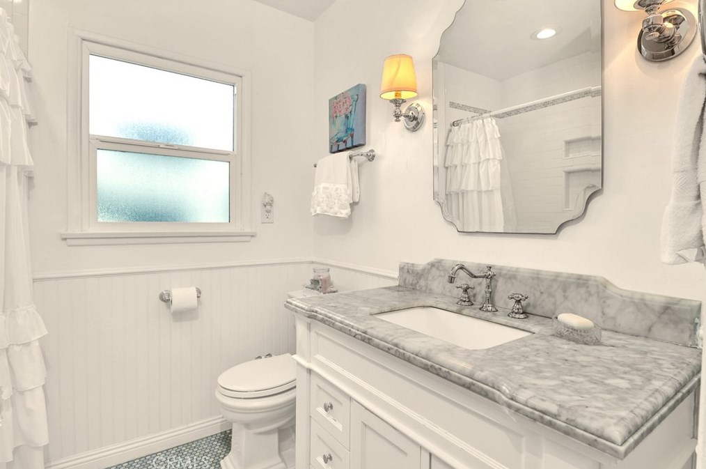 2929 Petaluma Ave, Long Beach CA  90815-1616 exterior