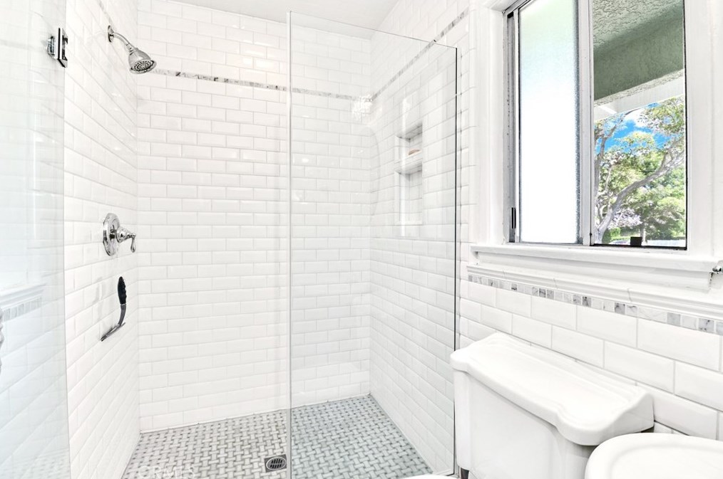 2929 Petaluma Ave, Long Beach CA  90815-1616 exterior