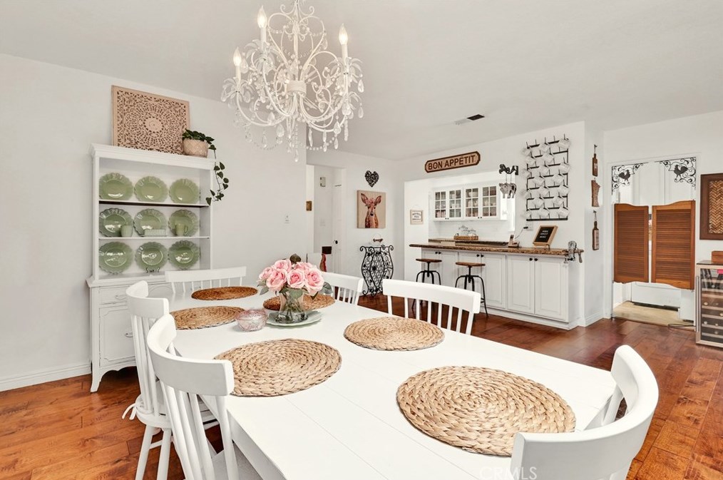 2929 Petaluma Ave, Long Beach CA  90815-1616 exterior