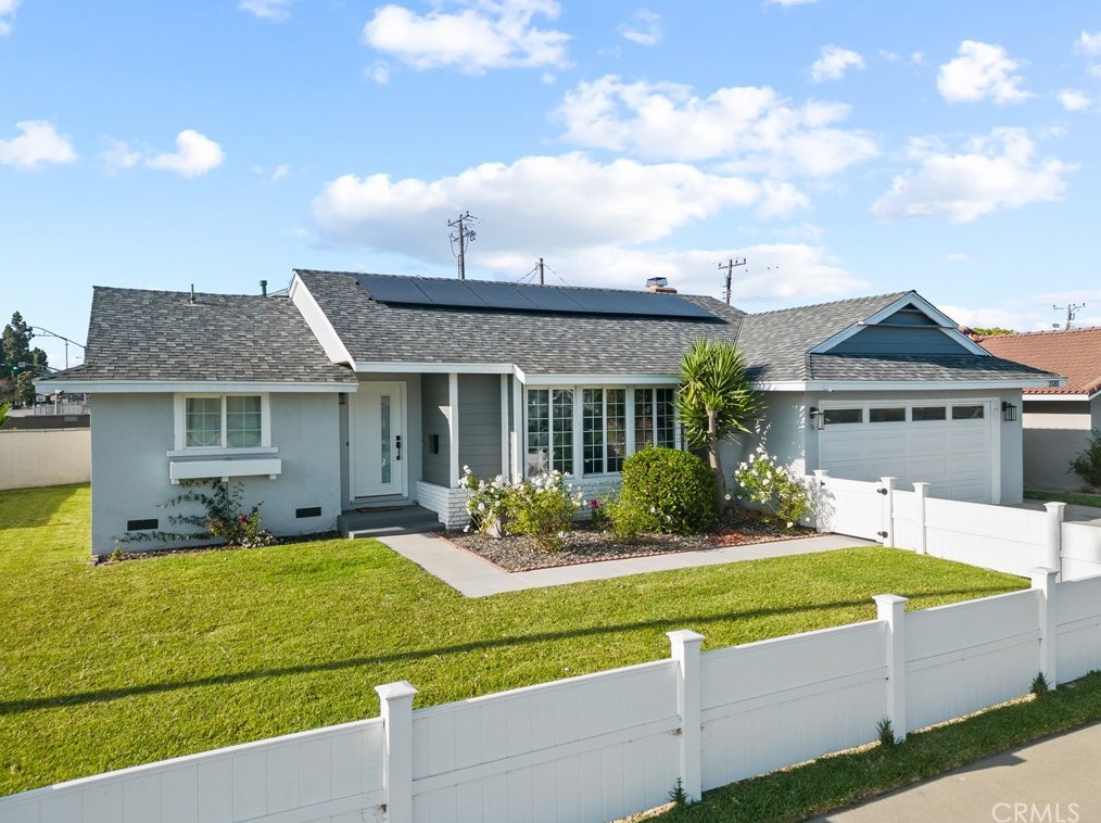 3181 Rome Ave, Anaheim CA  92804-3810 exterior