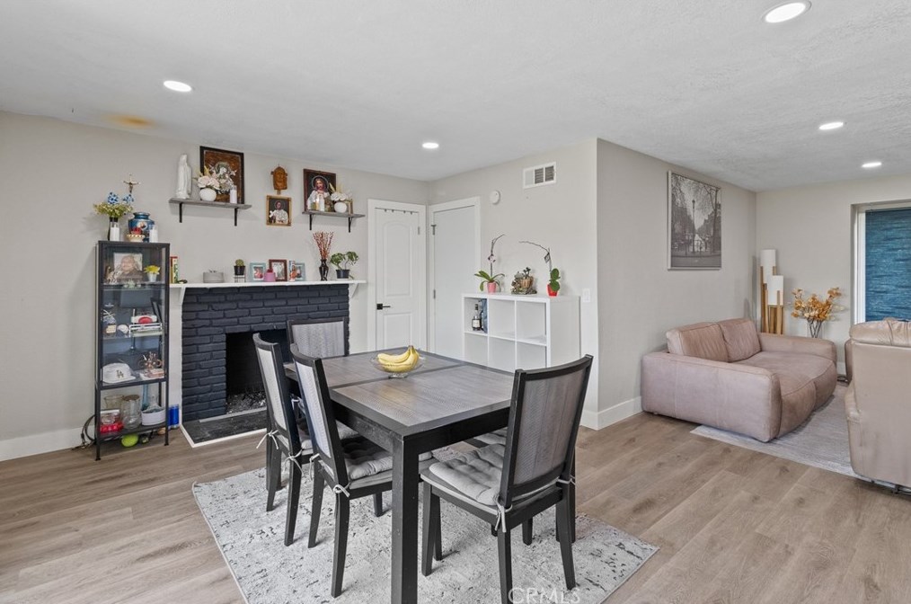 3181 Rome Ave, Anaheim CA  92804-3810 exterior