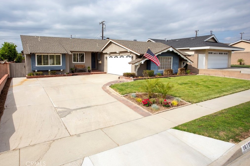 16119 Woodbrier Dr, Whittier, CA 90604-3764
