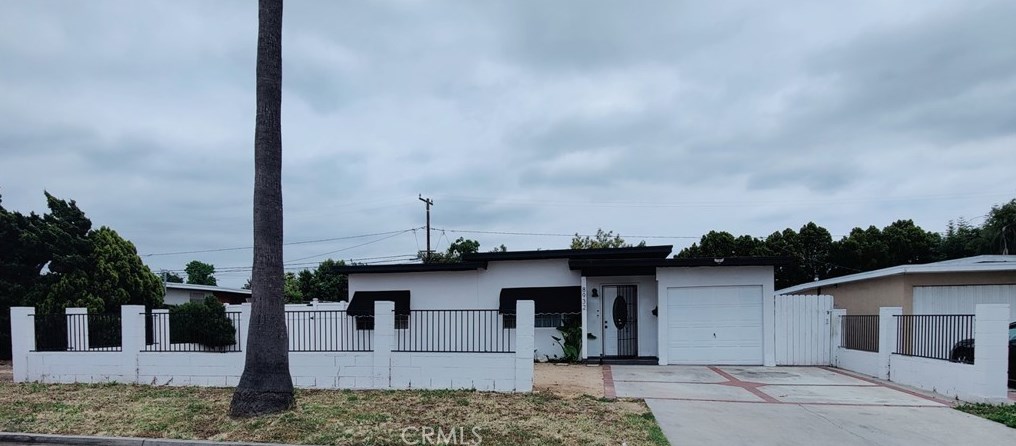 8932 Bright Ave, Whittier, CA 90602-3520