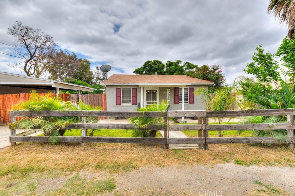 10232 Keller Ave, Riverside, CA 92503-2202