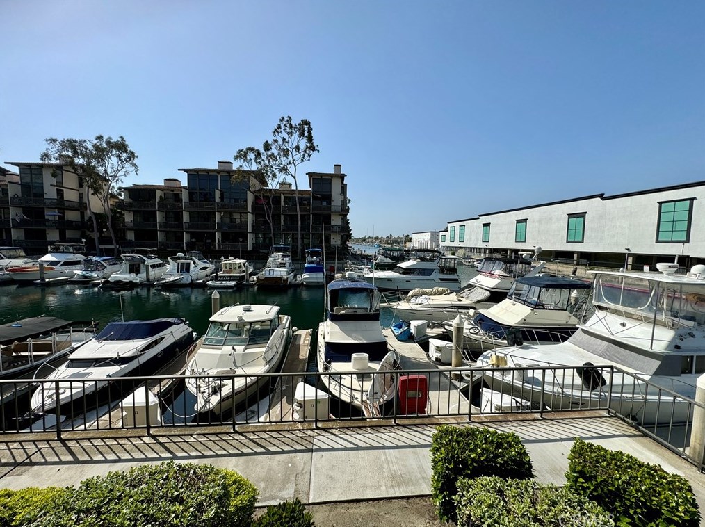 7137 Marina Pacifica Dr, Long Beach CA  90803-7008 exterior