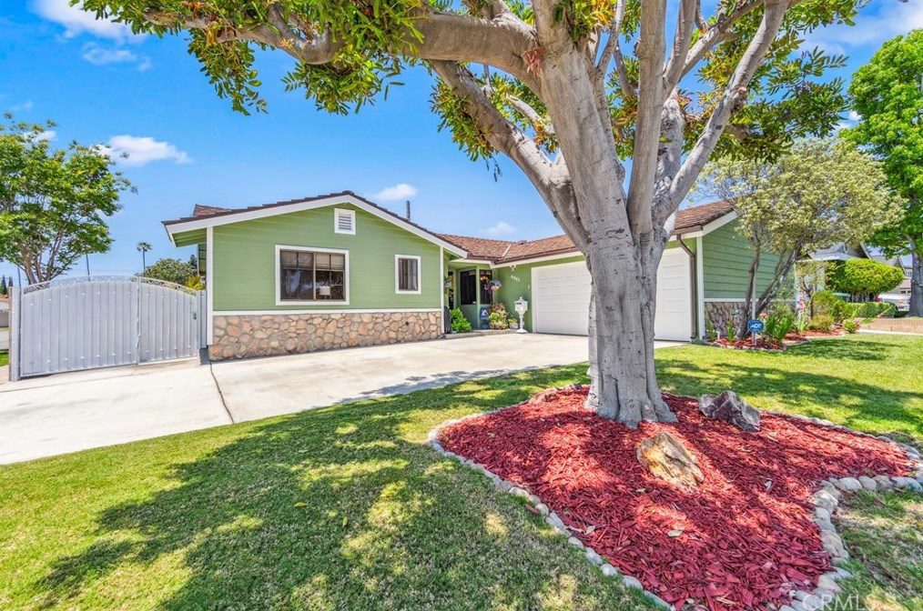 6051 Richmond Ave, Garden Grove, CA 92845-2138