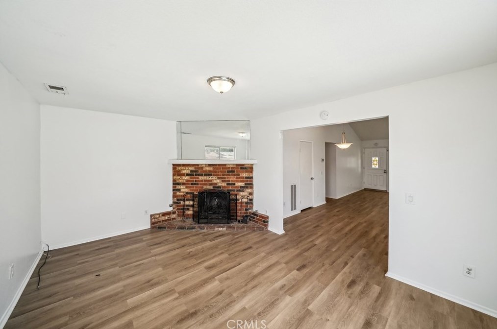 37253 Mahonia Ave, Palmdale CA  93552-4540 exterior