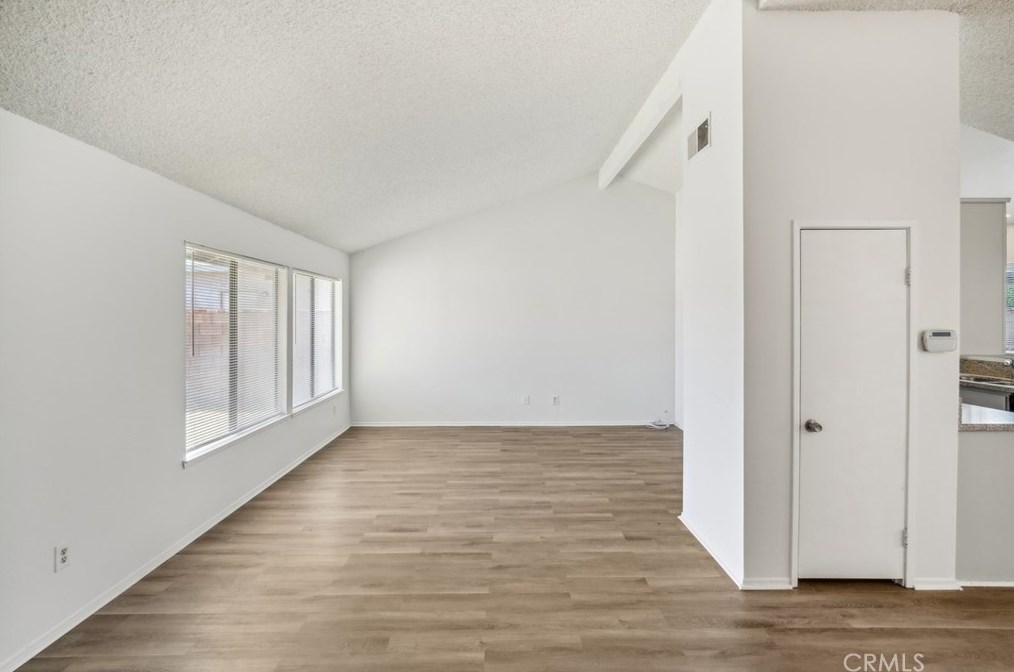 37253 Mahonia Ave, Palmdale CA  93552-4538 exterior