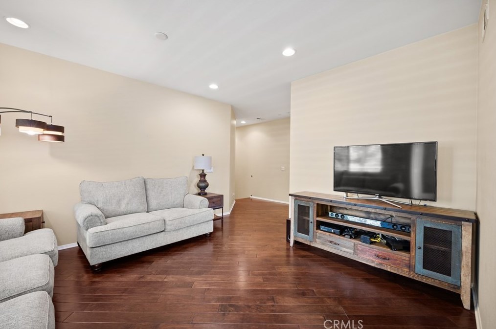 15324 Ashley Ct, Whittier CA 90603-2341 exterior