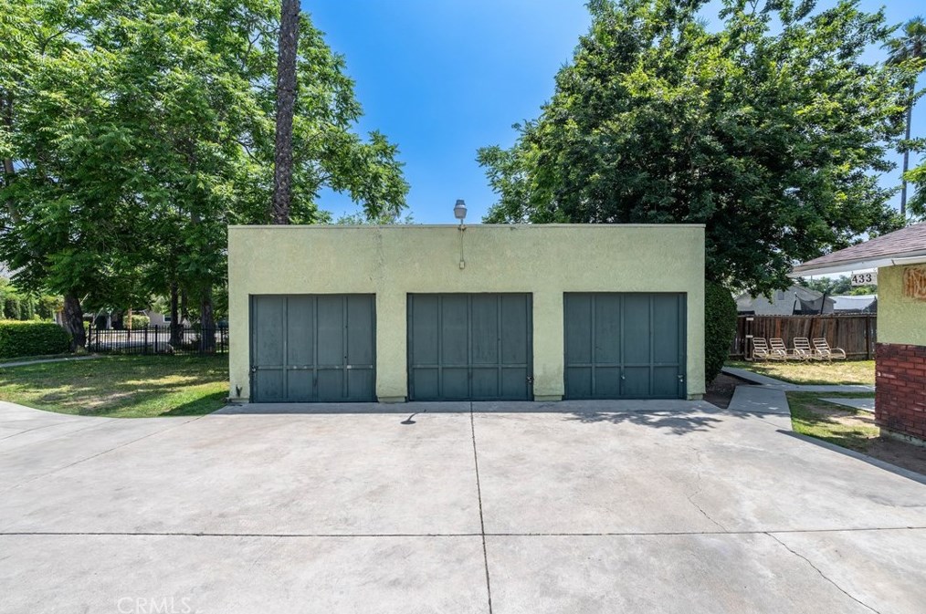 433 W 44st St, San Bernardino, CA 92407