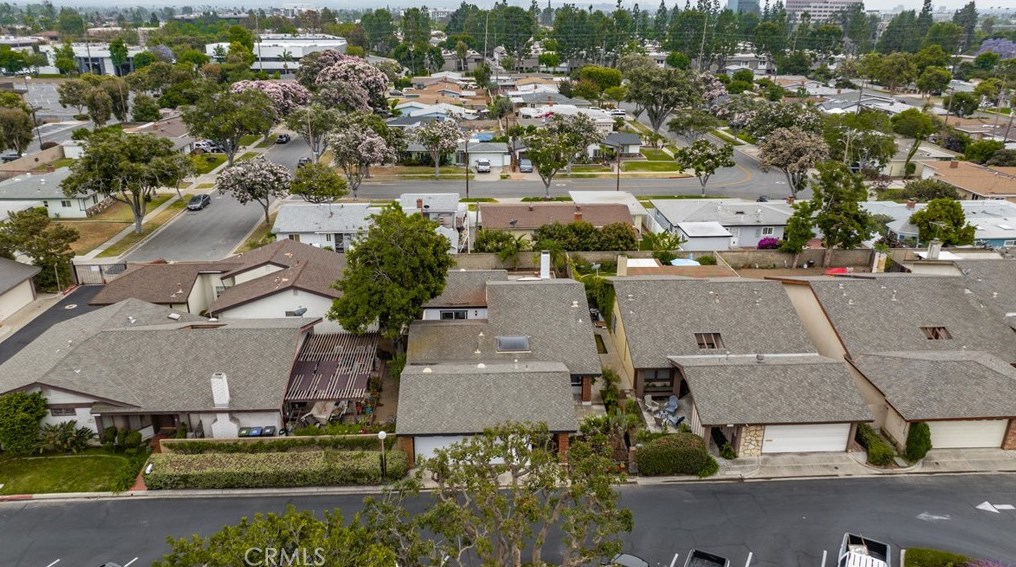 2112 Wellington Ave, Santa Ana CA  92701-3183 exterior