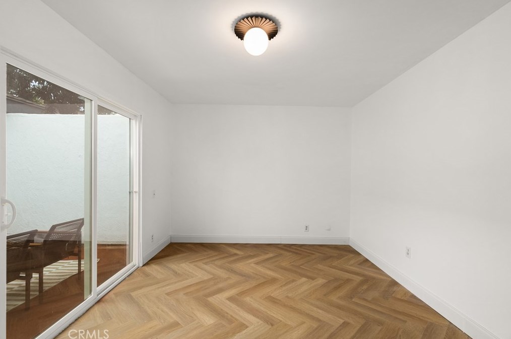 2112 Wellington Ave, Santa Ana CA  92701-3183 exterior