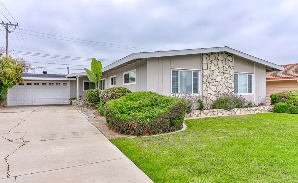 5412 Fox Hl Ave, Buena Park CA  90621-1507 exterior