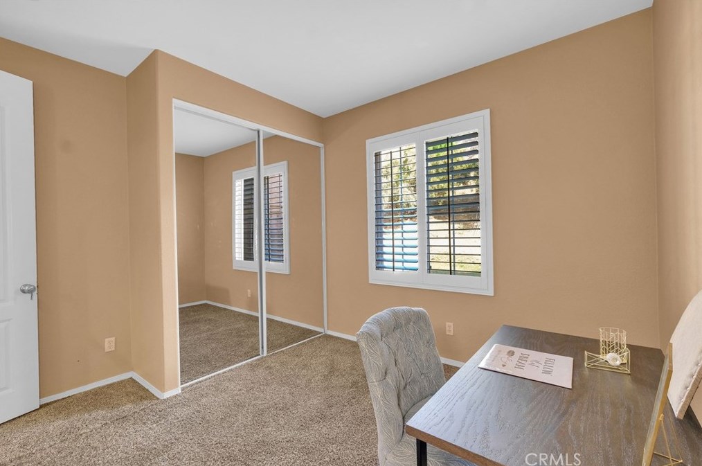 16517 Gala Ave, Fontana CA  92337-1525 exterior