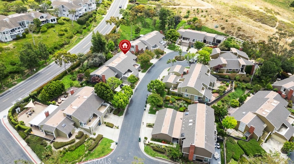 7 Mill Crk, Irvine CA  92603-3416 exterior