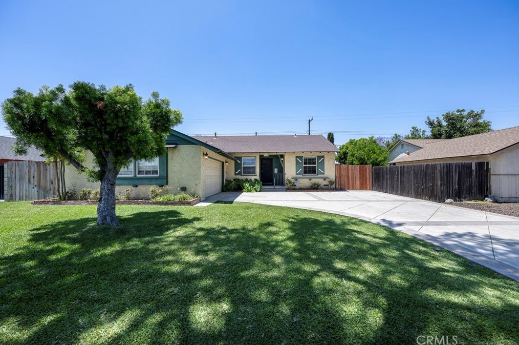 419 Basque Ave, Fullerton, CA 92833-2404