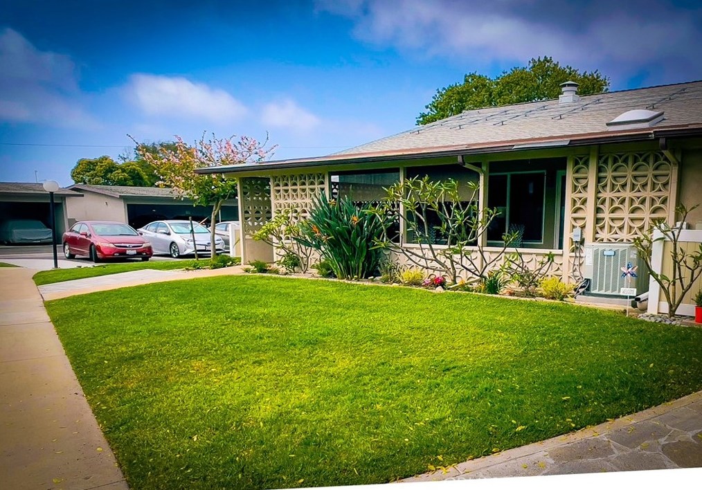 13341 El Dorado Dr, Seal Beach, CA 90740-3588