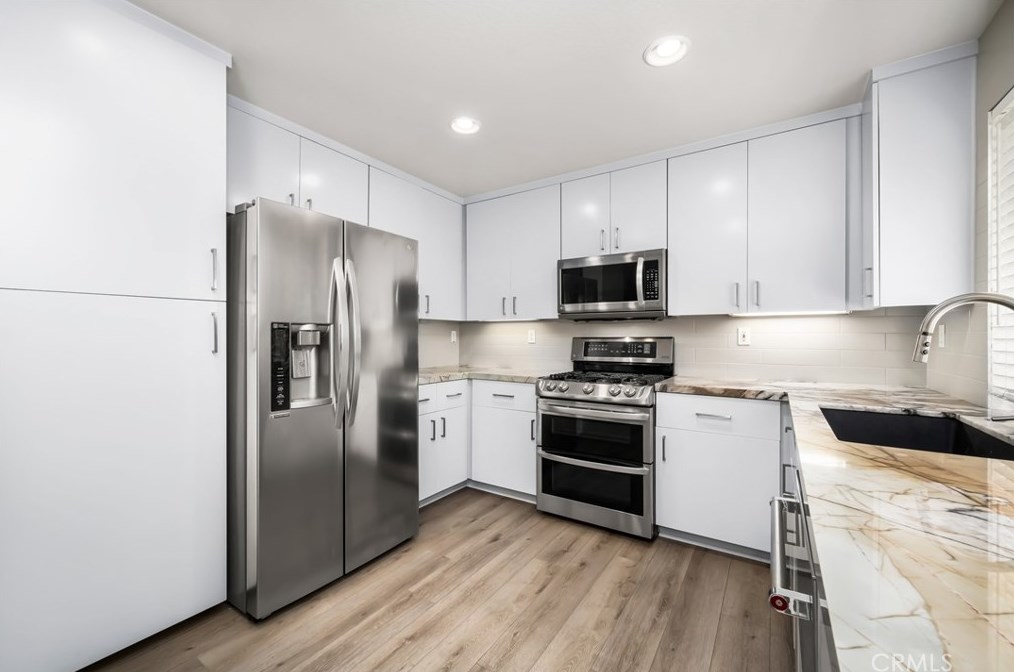 4777 Ventana Way, Oceanside CA  92057-1210 exterior