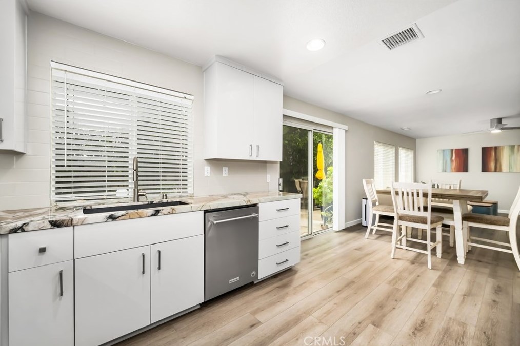 4777 Ventana Way, Oceanside CA  92057-1210 exterior