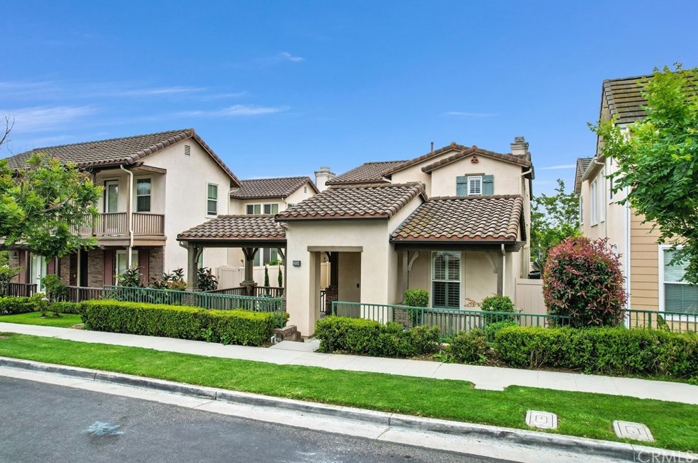 2016 Ward St, Fullerton, CA 92833-5085