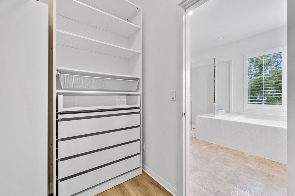 2016 Ward St, Fullerton CA  92833-5085 exterior