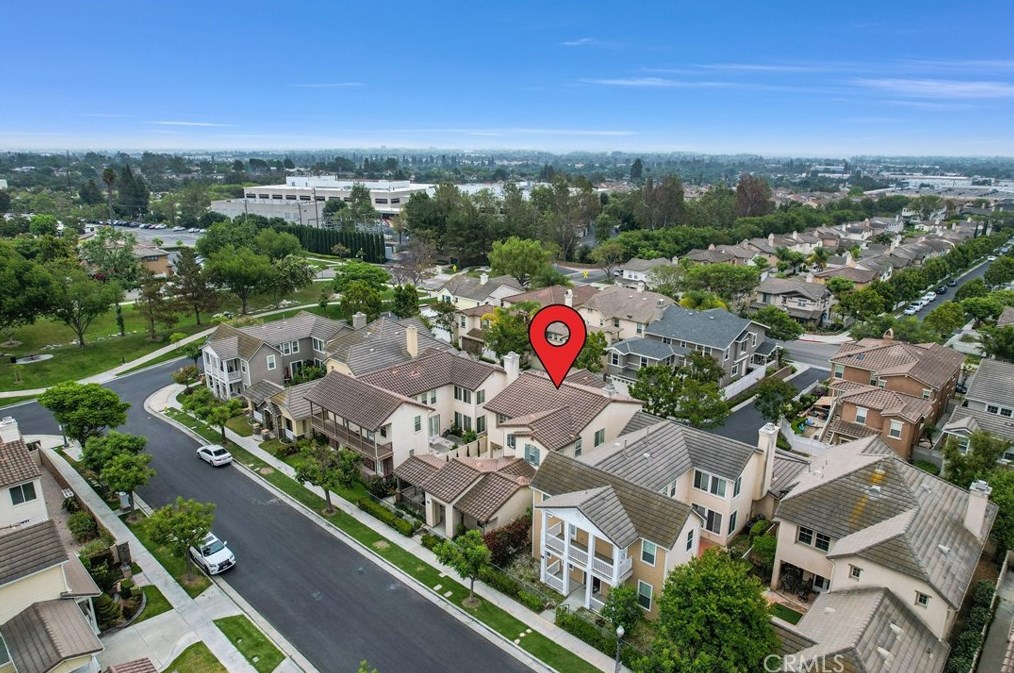 2016 Ward St, Fullerton CA  92833-5085 exterior