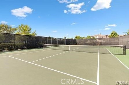 2016 Ward St, Fullerton CA  92833-5085 exterior