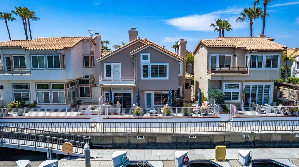 342 Parsons Lndg, Long Beach, CA 90803-6814