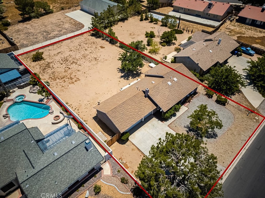 12621 Pacoima Rd, Victorville, CA 92392-9409