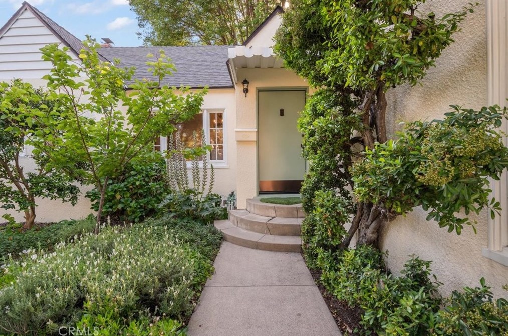 2312 Spurgeon St, Santa Ana, CA 92706-2058