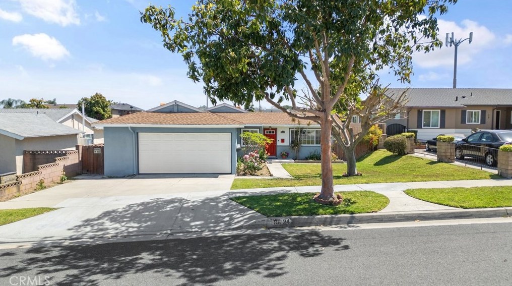15724 Algeciras Dr, La Mirada, CA 90638-4102