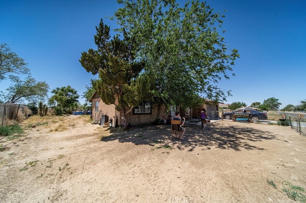 41023 162, Lancaster CA exterior