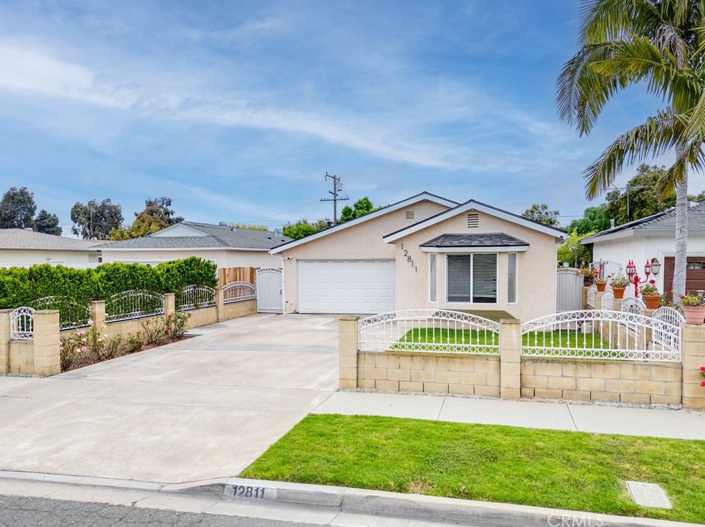 12811 Fern St, Garden Grove, CA 92841-4314