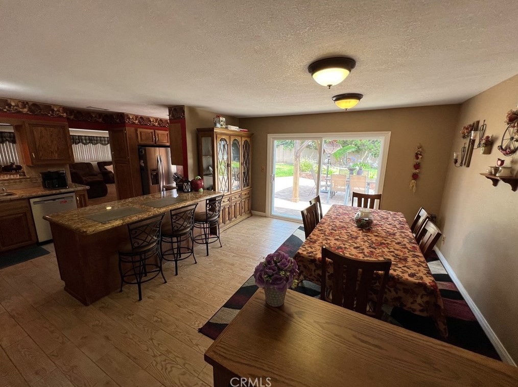 2769 Lizbeth Ave, Anaheim, CA 92806-4818