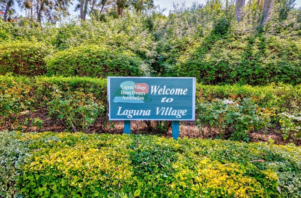 22525 Caminito Esteban, Laguna Beach CA  92653-1609 exterior