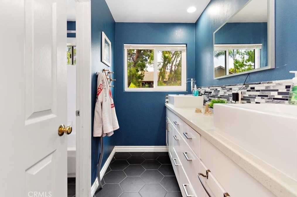 8310 Candleberry Cir, Orange CA  92869-4531 exterior