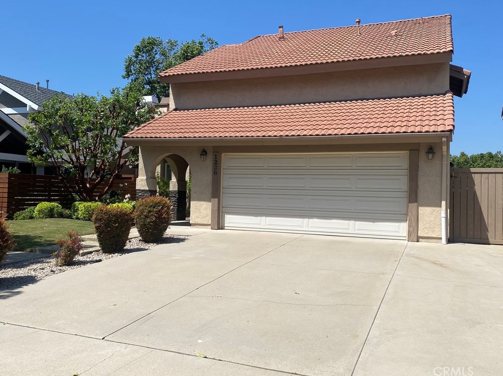 1220 Tippetts Ln, Anaheim, CA 92807-2422