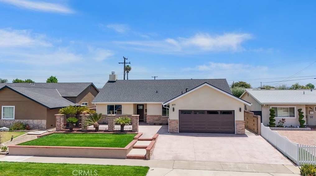677 Milford St, Orange, CA 92867-7251