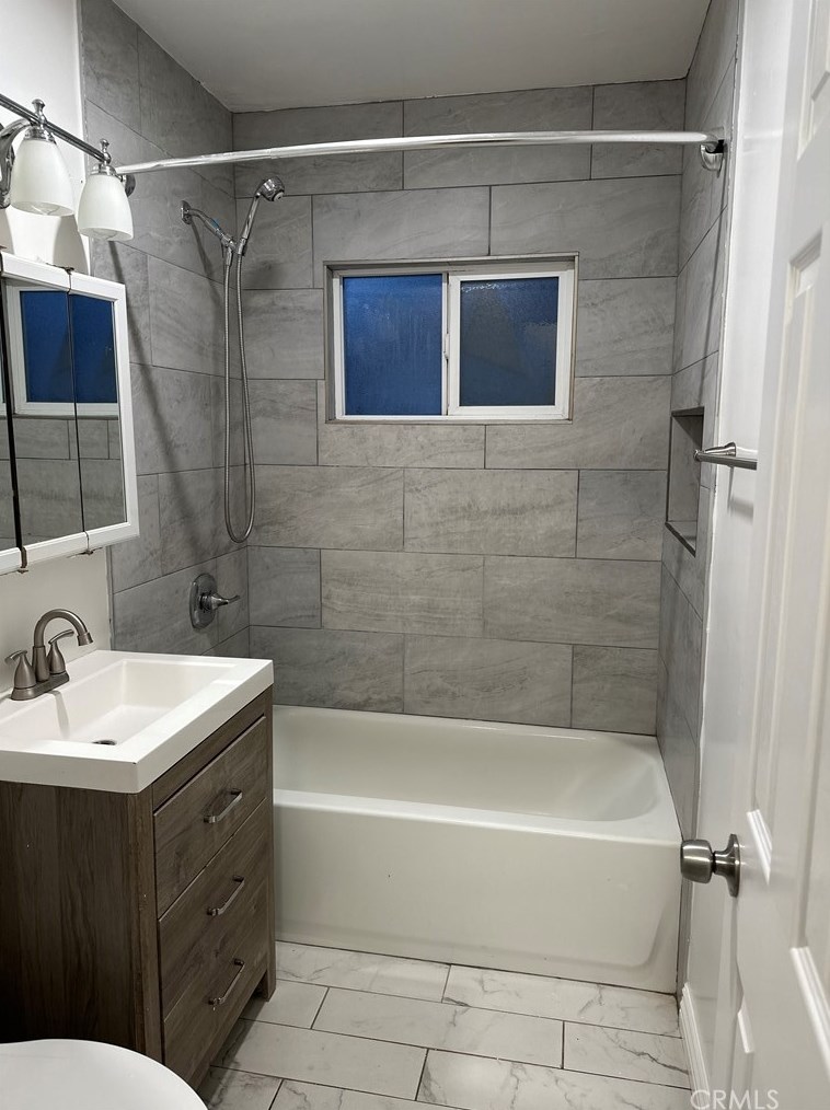 3695 Arora St, Riverside CA  92509-4521 exterior