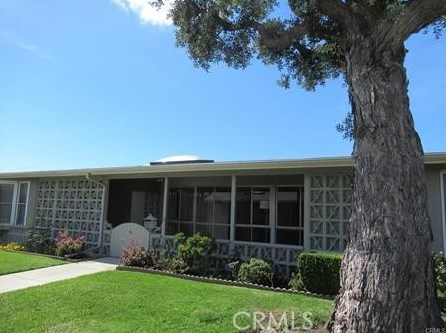 1670 Interlachen Rd, Seal Beach, CA 90740-4282