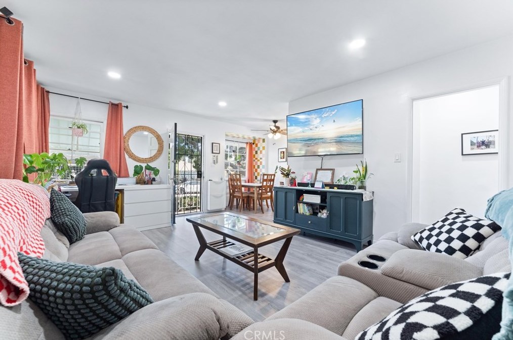 12125 Rose Dr, Whittier CA  90601-2914 exterior