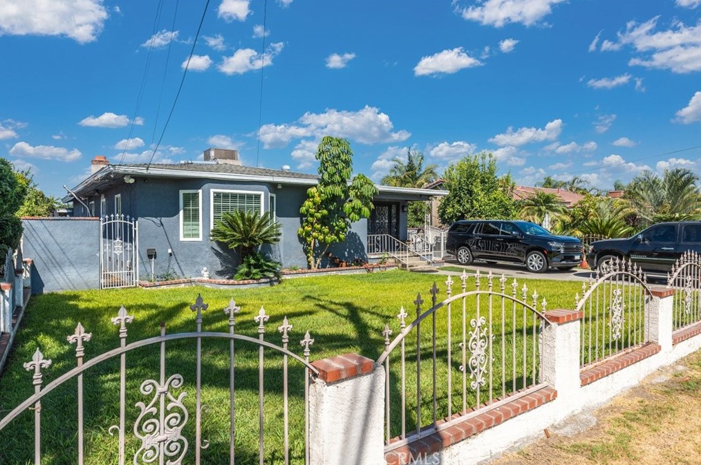 8912 Coffman Pico Rd, Pico Rivera, CA 90660