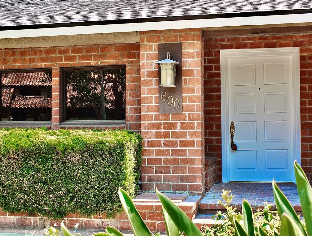 600 W Terrylynn Pl, Long Beach, CA 90807