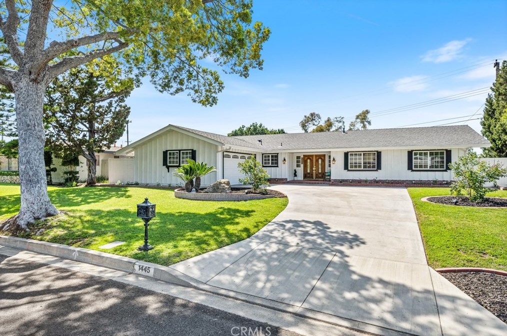 1445 Shadow Ln, Fullerton, CA 92831-1819