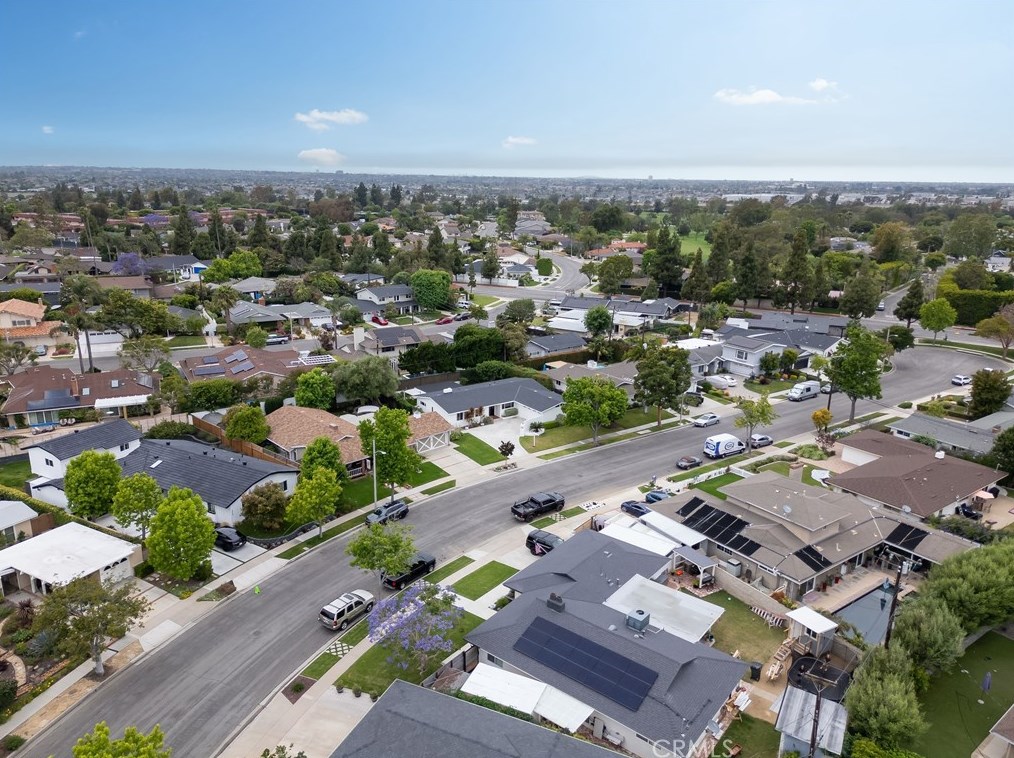 2967 Mindanao Dr, Costa Mesa CA  92626-3614 exterior