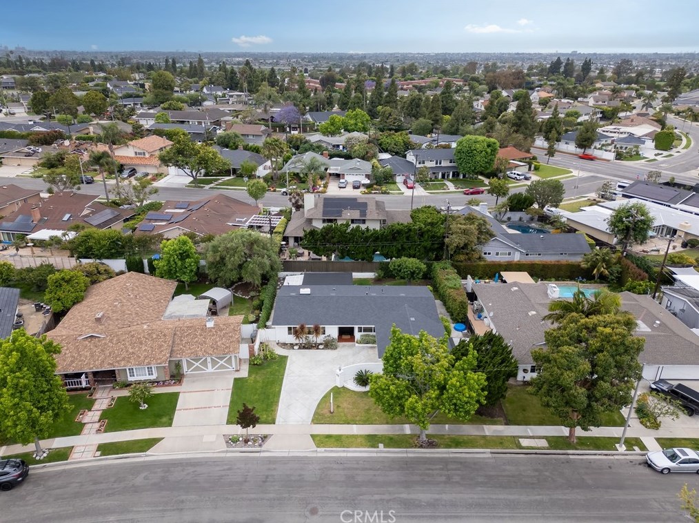 2967 Mindanao Dr, Costa Mesa CA  92626-3614 exterior