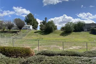 41435 Sycamore Ave, Murrieta, CA 92562 - Photo 18